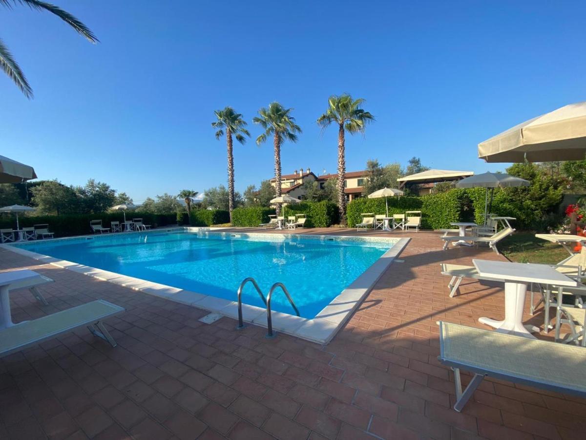 Le Macine Villa Cecina  Exterior photo