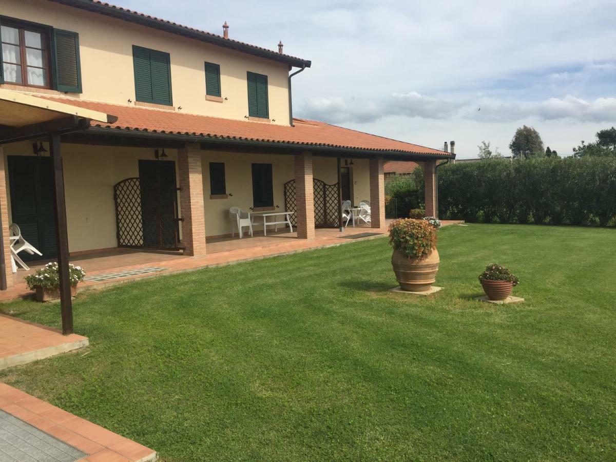 Le Macine Villa Cecina  Exterior photo
